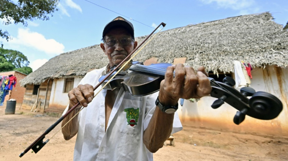 Os luthiers ind&iacute;genas que oferecem seus violinos da Amaz&ocirc;nia &agrave; Bol&iacute;via