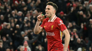 Empates com gosto doce para o l&iacute;der Liverpool e amargo para o Arsenal