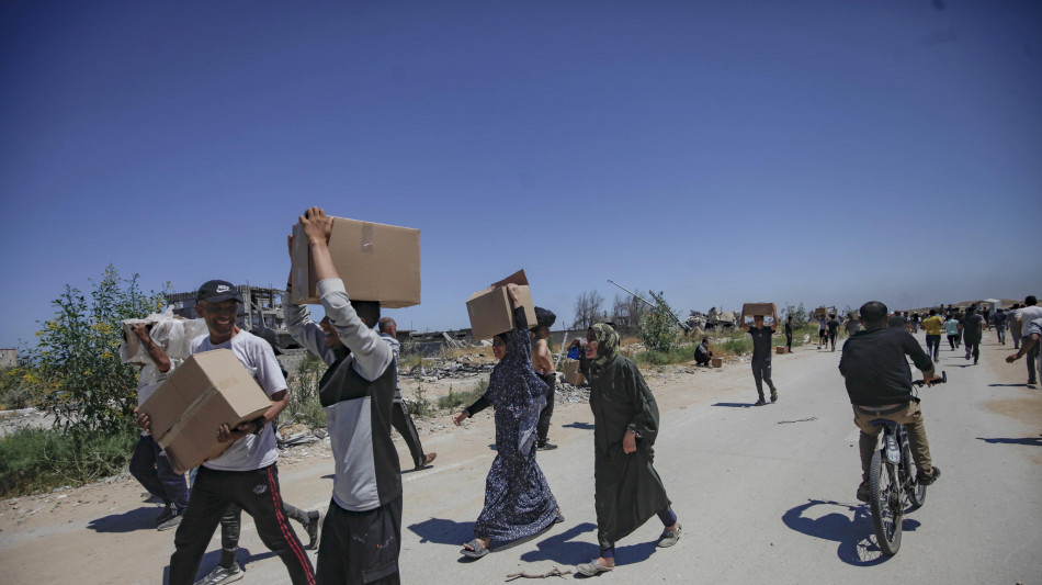 Ong, 'gli aiuti a Gaza non siano militarizzati'