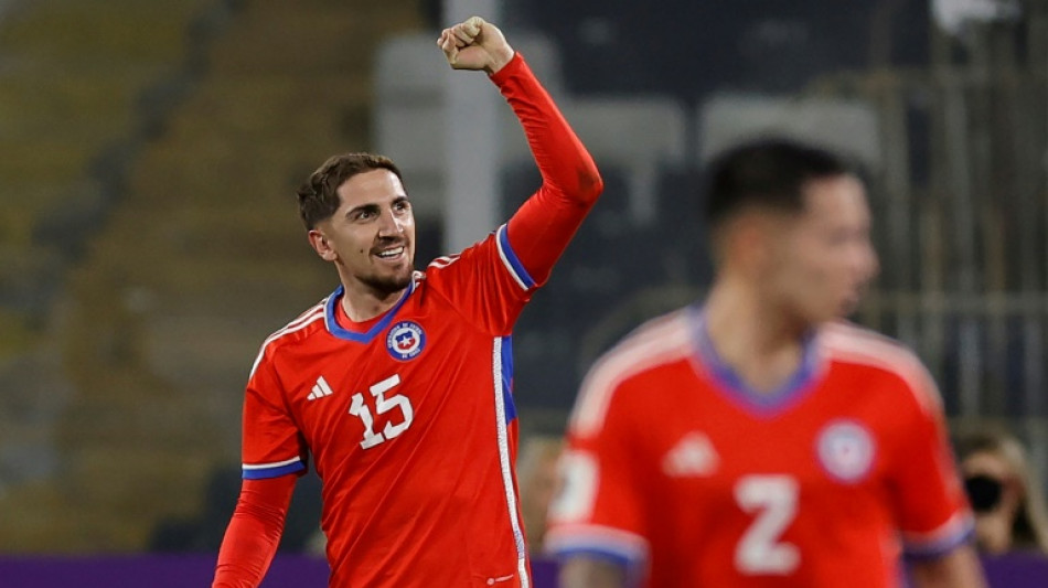 Chile vence Peru em Santiago pelas Eliminat&oacute;rias