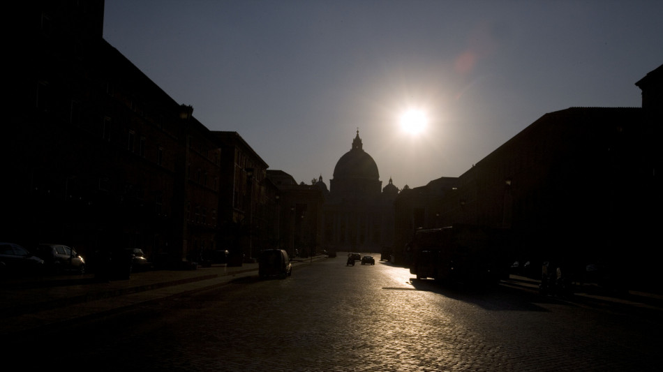 Greenpeace, aziende inquinanti paghino per ondate di calore