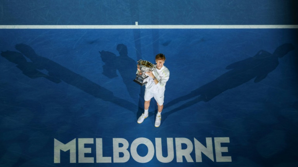 El tenista Jannik Sinner lanza una fundación para ayudar a la juventud