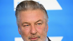 Tiro no set: Alec Baldwin pede 'julgamento r&aacute;pido'