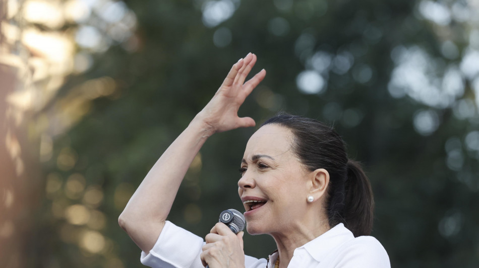 Venezuela, il governo boccia la proposta di privatizzare il petrolio fatta da Machado