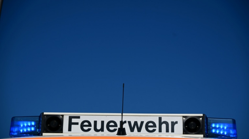 Per Leiter in Wohnung geklettert - Frau in Bayern schickt Feuerwehrmann wieder weg