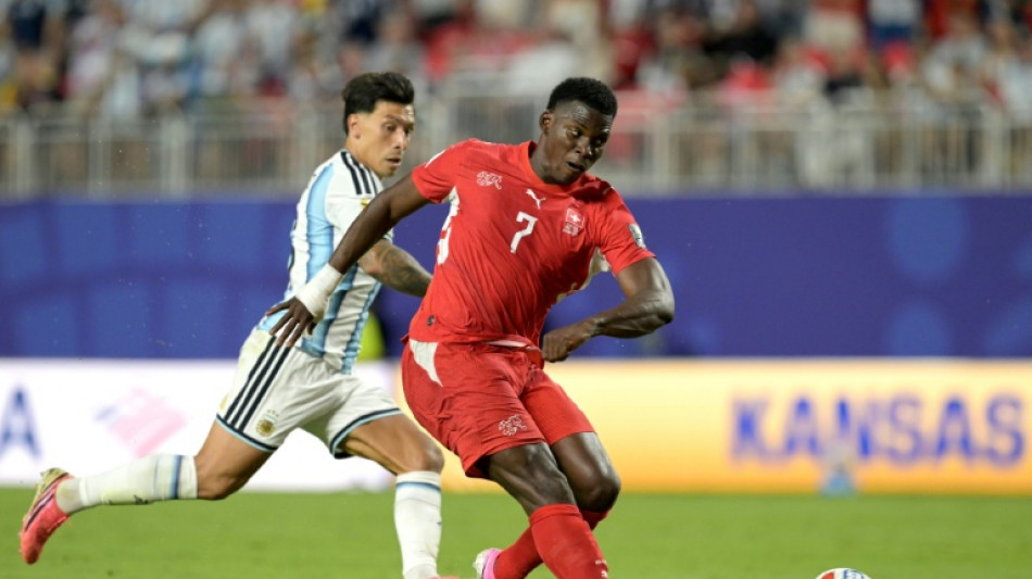 Atacante su&iacute;&ccedil;o Breel Embolo deixa Rennes e se transfere para o Atlanta United