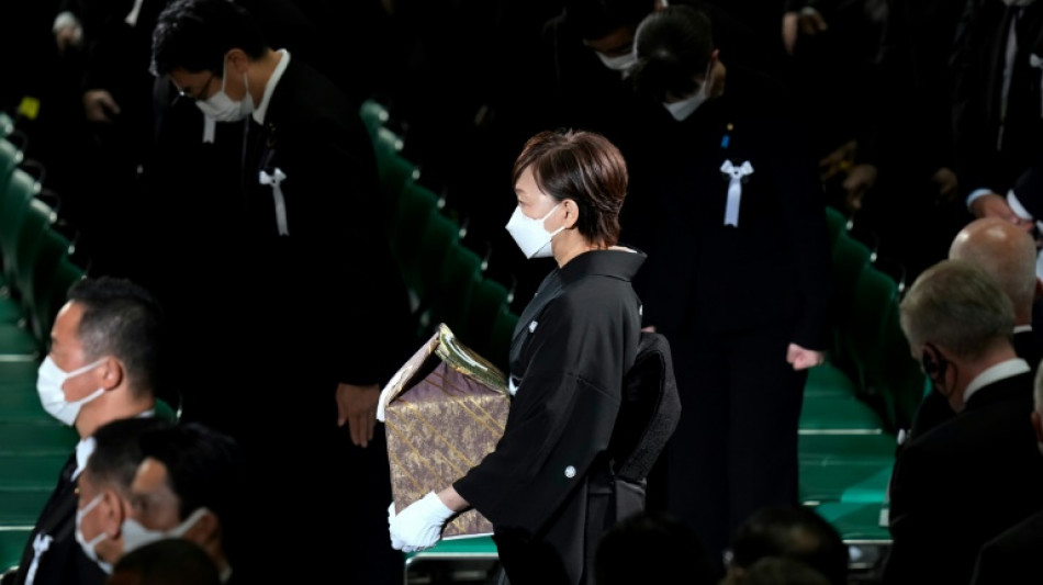 Staatsbegr&auml;bnis f&uuml;r Japans ermordeten Ex-Regierungschef Abe in Tokio begonnen