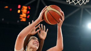 Espa&ntilde;a se atasca y B&eacute;lgica celebra su primer Eurobasket femenino