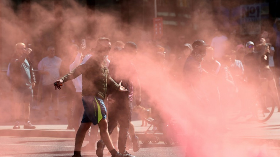 Reino Unido dice que "no tolerar&aacute;" los disturbios alentados por la extrema derecha