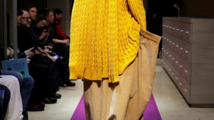 A saia é a melhor amiga da mulher, proclama Marie Adam-Leenaerdt na Semana da Moda de Paris