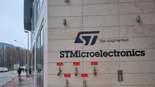 St difende i suoi manager, 'capaci di trasformare la societ&agrave;'