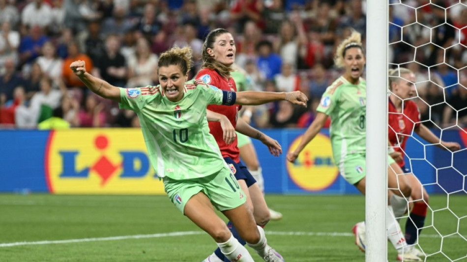 It&aacute;lia vence Noruega no fim (2-1) e vai &agrave;s semifinais da Eurocopa feminina