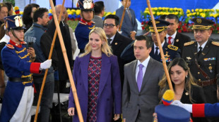 MP do Equador investiga esposa do presidente por projeto imobiliário
