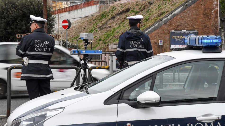 ++ Nelle citt&agrave; incassati 650 milioni dalle multe, +11,3% ++