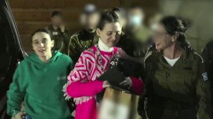 Nach Waffenruhe: Erste drei freigelassene Geiseln sind zur&uuml;ck in Israel