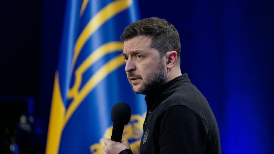 Jahrestag des russischen Angriffskriegs: Selenskyj w&uuml;rdigt "drei Jahre Widerstand"