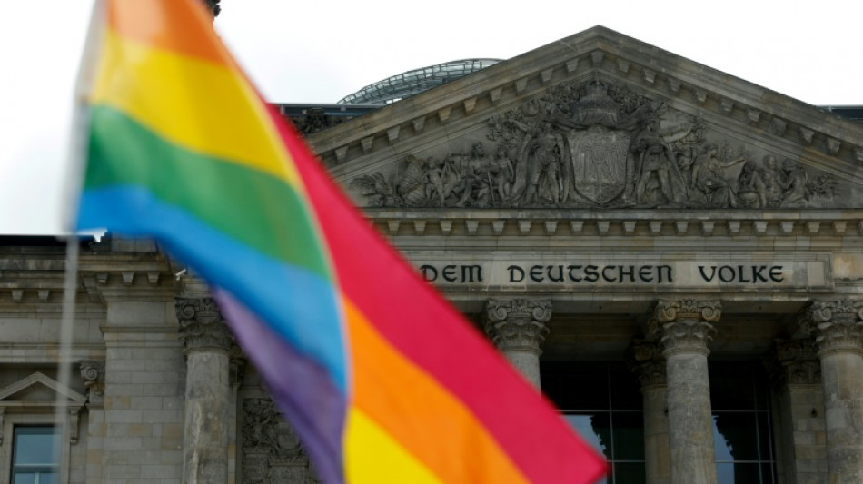 Kl&ouml;ckner verteidigt Entscheidung gegen Regenbogenflagge auf dem Bundestag