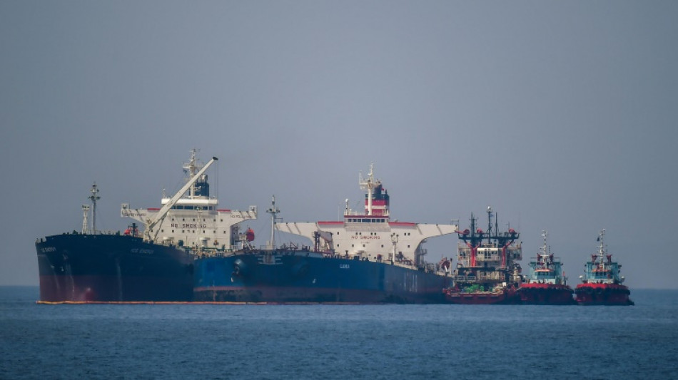 Le p&eacute;trole russe plafonn&eacute; &agrave; 60 dollars apr&egrave;s l'accord du G7 et de l'Australie