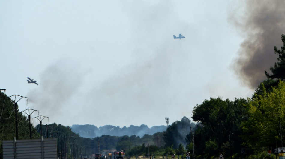 La France a chaud, plus de 10.000 hectares br&ucirc;l&eacute;s en Gironde