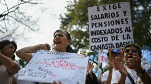 "Nos tocan migajas": educadores y trabajadores públicos reclaman aumento salarial en Venezuela