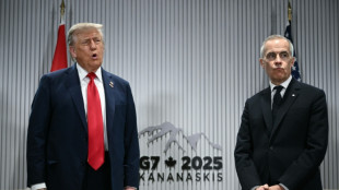 Trump anuncia tarifa de 35% ao Canad&aacute; por repres&aacute;lias