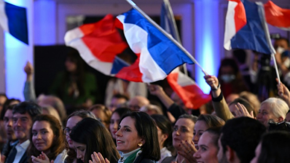 Pr&eacute;sidentielle: la campagne &agrave; l'heure des droits des femmes