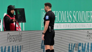 Nach wildem Spiel: Schalke rettet Punkt und verliert Karius