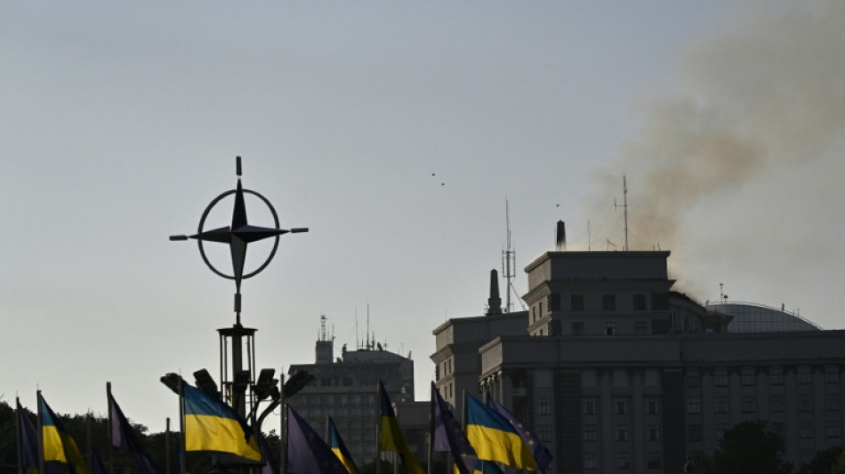 Vier Tote bei russischen Angriffen in der Ukraine - Regierungsgeb&auml;ude in Kiew besch&auml;digt