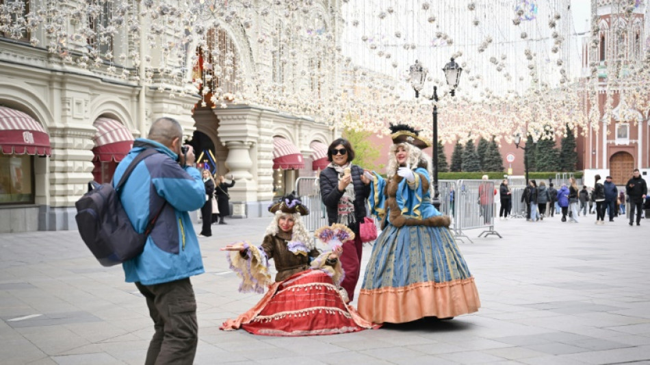 Em Moscou, a 'vida continua' apesar do conflito na Ucr&acirc;nia