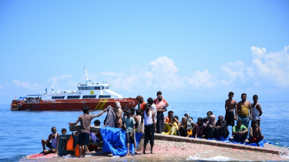ACNUR teme decenas de refugiados rohiny&aacute;s muertos o desaparecidos tras un naufragio frente a Indonesia