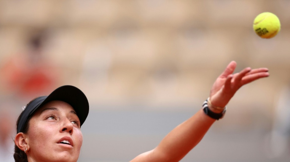 Pegula battles into French Open tie with last home hope Boisson