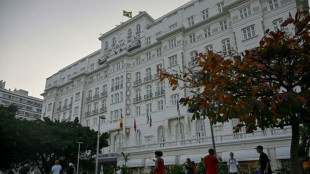S&iacute;mbolo do glamour do Rio, Copacabana Palace completa cem anos