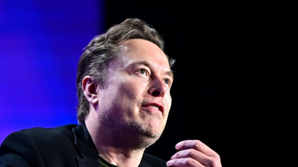 Tesla retrasar&iacute;a hasta octubre la presentaci&oacute;n de su robotaxi aut&oacute;nomo, seg&uacute;n una agencia