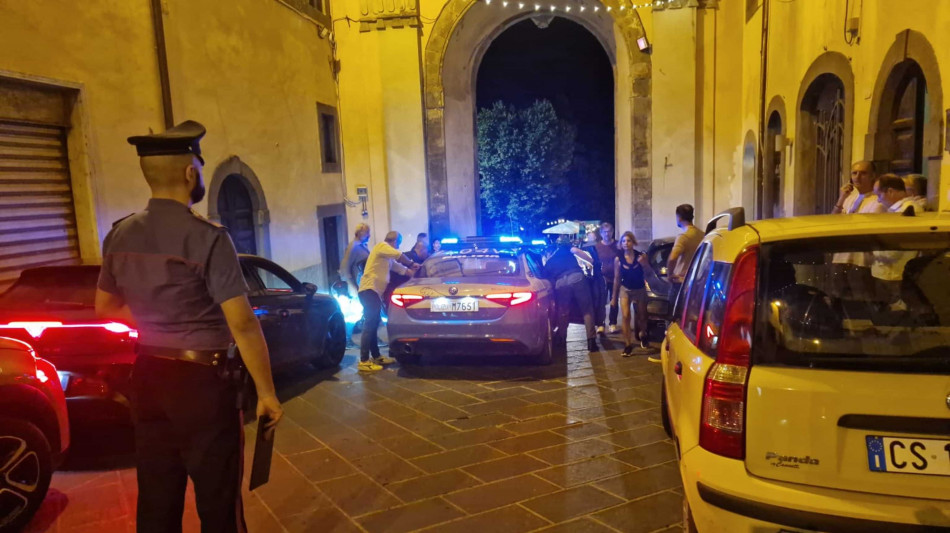 Allarme a macchina S.Rosa, 'nessun legame con i 5 fermati'