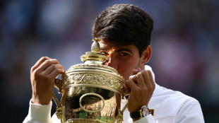 Alcaraz barre a Djokovic y gana su segundo t&iacute;tulo de Wimbledon