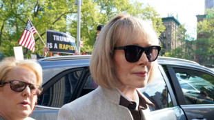 Come&ccedil;a julgamento civil contra Trump por estupro