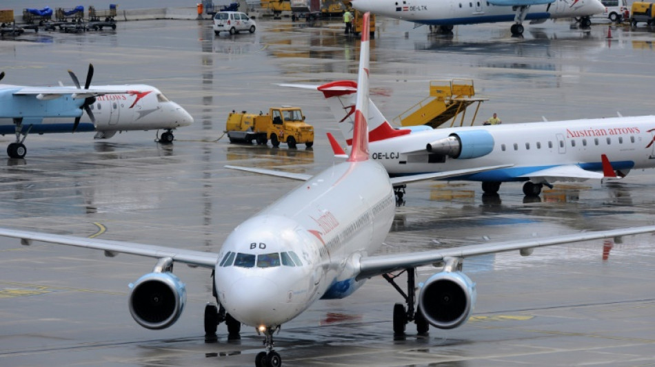 Verbrauchersch&uuml;tzer fordern wegen Flughafen-Chaos St&auml;rkung der Fluggastrechte