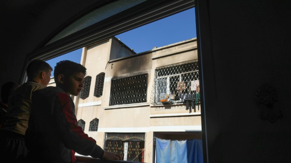 Al menos 21 palestinos muertos por un incendio en un campo de refugiados en Gaza