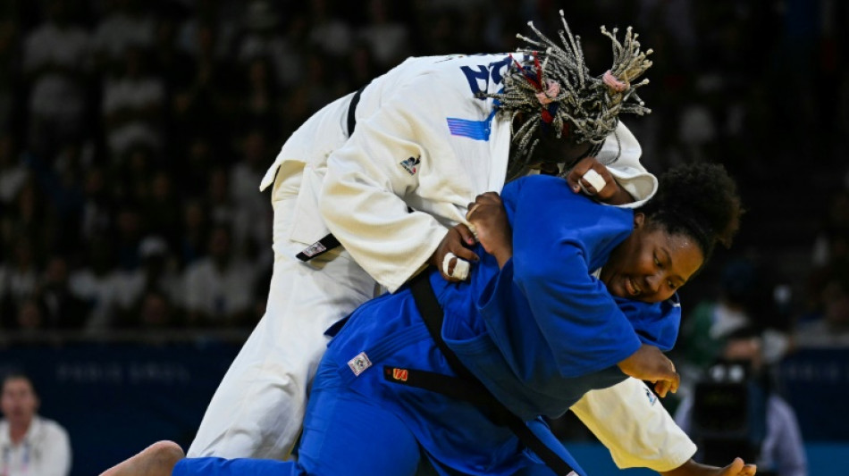 Beatriz Souza vai &agrave; final na categoria acima de 78 kg no jud&ocirc; em Paris