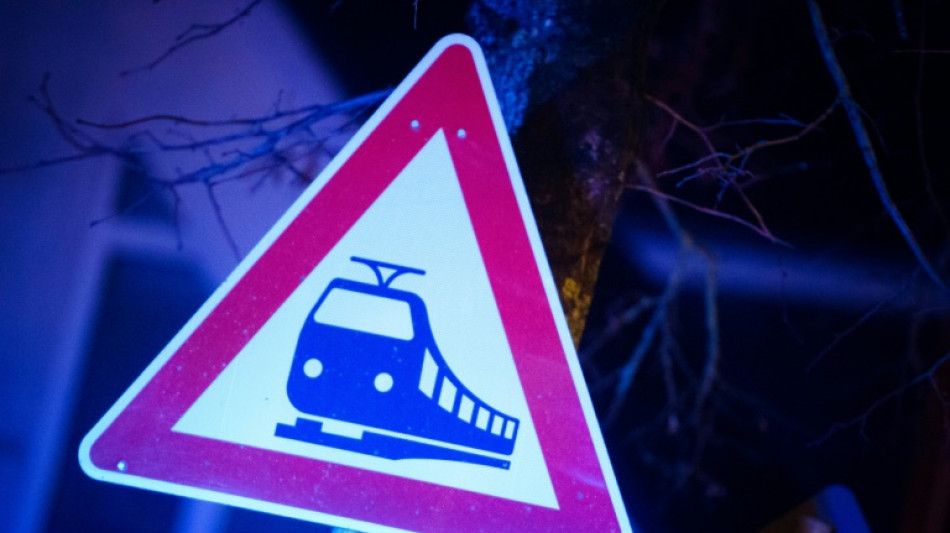 78-j&auml;hrige Autofahrerin stirbt bei Kollision mit Regionalzug bei Bocholt