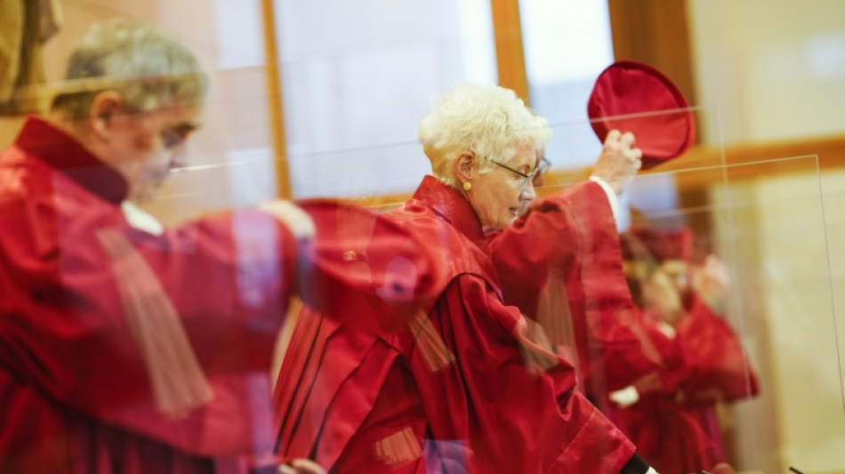 Karlsruhe schr&auml;nkt Datenverarbeitung durch Polizei in Hessen und Hamburg ein