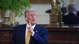 Trump, 'Medvedev fallito, stia attento a quello che dice'