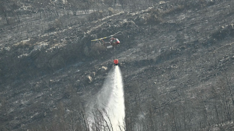 L'incendie de l'Aude "pas ma&icirc;tris&eacute;" avant dimanche soir 