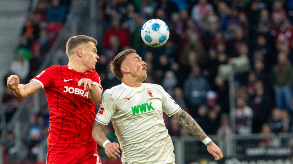 M&uuml;de Nullnummer: Freiburger Serie rei&szlig;t in Augsburg