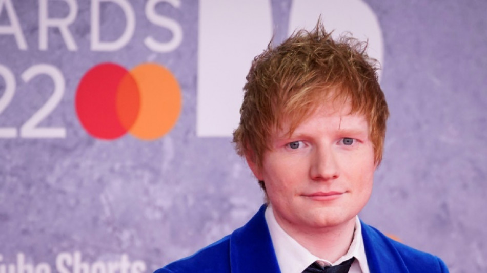 Ed Sheeran filmt sich zum Schutz vor Plagiatsvorwürfen jetzt beim Songschreiben 
