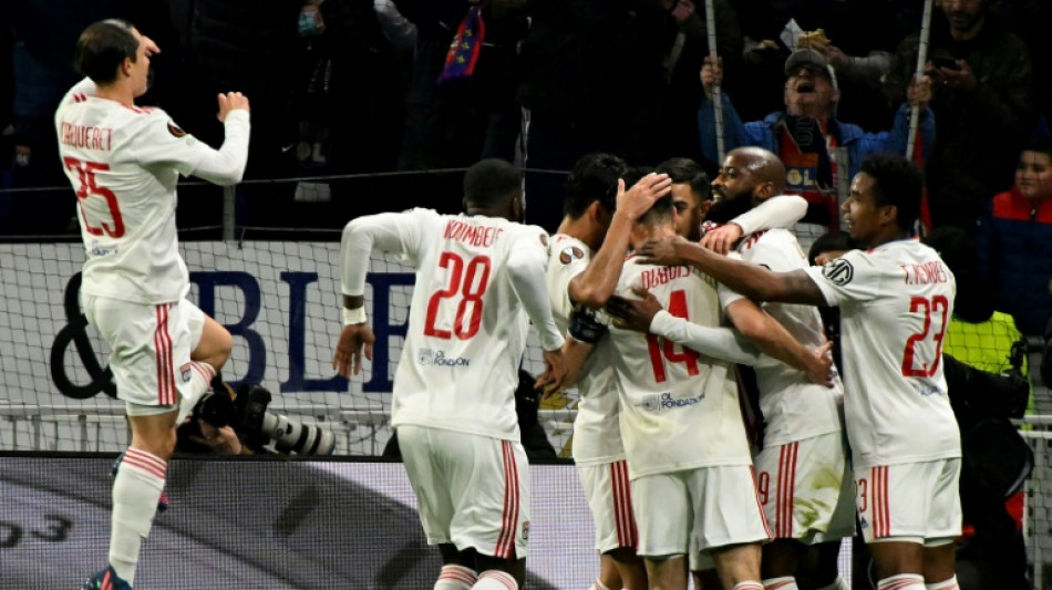Ligue Europa: Lyon file en quarts en &eacute;cartant Porto