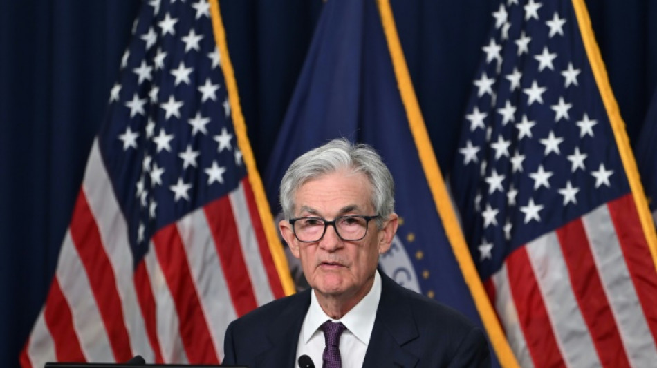 Fed reduz juros em 0,25% e prev&ecirc; dois cortes em 2025