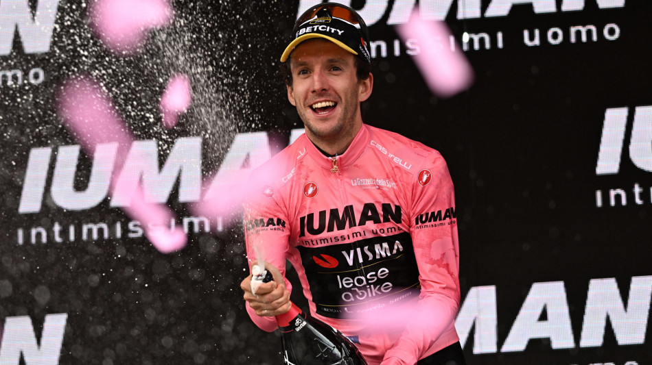 Giro: Pella, 'uno spettacolo che fa grande l'Italia'