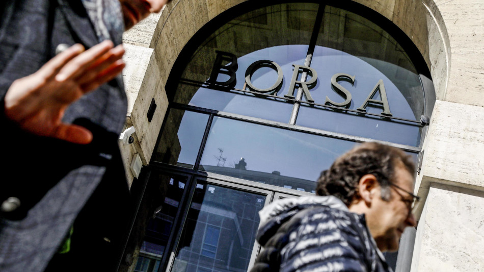 Borsa: Milano allunga il passo (+1%), bene Stellantis e Leonardo