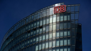 Deutsche Bahn 2021 erneut mit Verlust - Umsatz aber wieder &uuml;ber Vorkrisenniveau